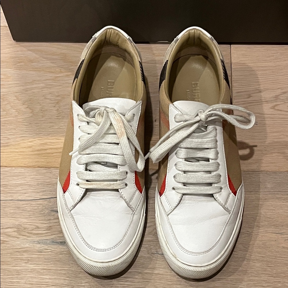 Burberry Low Top Sneakers